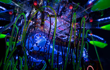 Huang T 24 L 2017 Detail 06