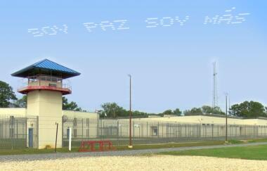 Soy paz soy mas maria gaspar coastal bend detention center tx captured via the 4th wall app a free public ar app 2
